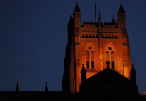 newcastle-cathedral-at-night