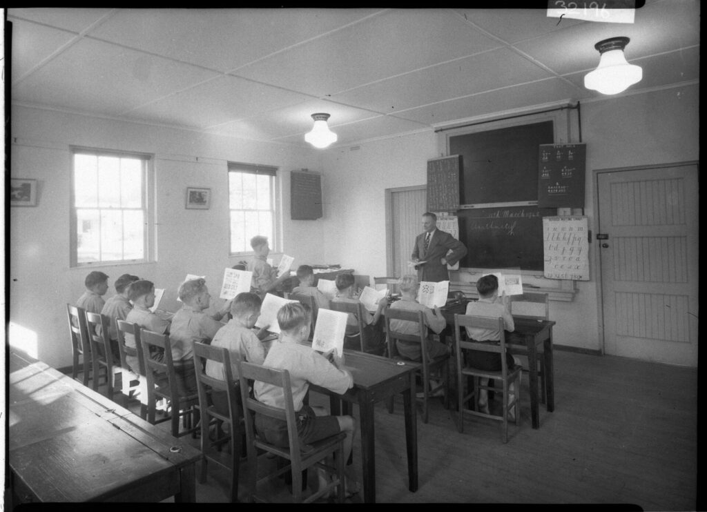 school room at Yasmar