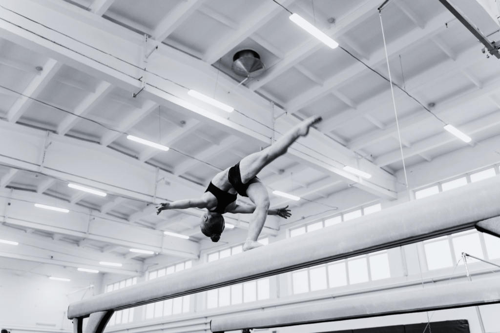 girl on the balancing beam
